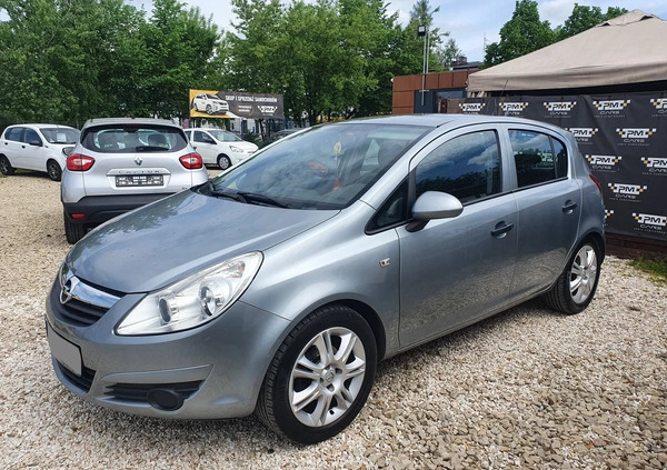 Opel Corsa cena 15950 przebieg: 145000, rok produkcji 2010 z Katowice małe 326